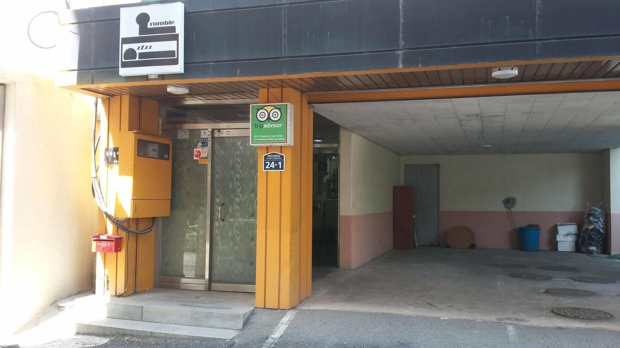 Oxbloodk Hostel Gwangju Metropolitan City Ngoại thất bức ảnh